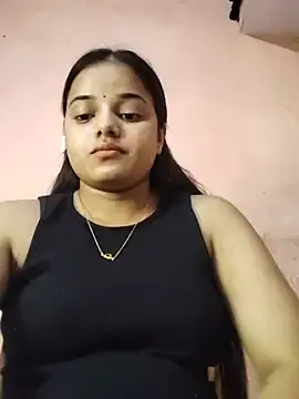 Stripchat Adult Webcams of Queen_111