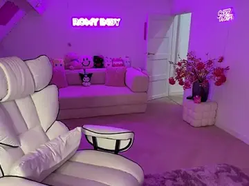 Stripchat Live Porn of RomyIndyXXX