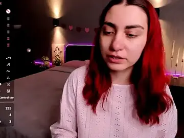 Stripchat Watch Live Sex Cams of hannacheekss_
