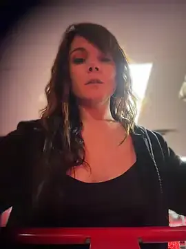 Stripchat Live Sex Cam of BaileyMFox