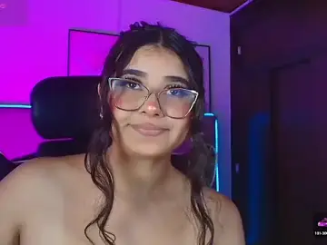Stripchat Free Porn Cam of Tifanny_grey