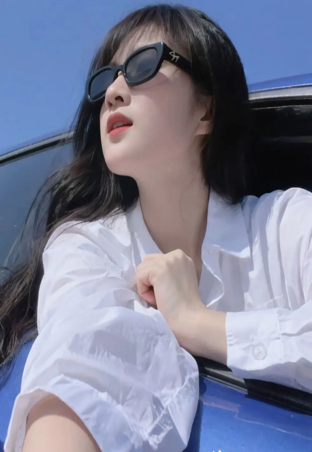 Mina-02