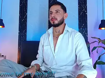 Stripchat Adult Webcam of Erick_Wall