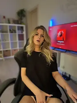 Stripchat Best live sex cam show of Love_Bri