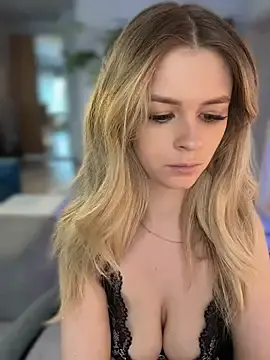 Stripchat Watch Live Sex Cams of Love_Bri