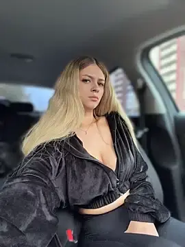 Stripchat Adult Webcam of Love_Bri