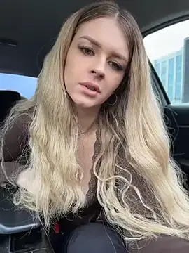 Stripchat Nude Webcam of Love_Bri