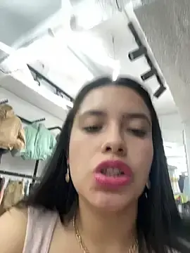 Stripchat Sex Chat of Miss_Bella_Flame