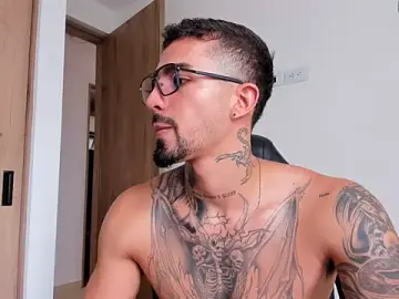 Stripchat Sex Cam of _Duriel