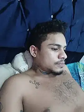 Stripchat Live Porn of rich_dirty_sex69