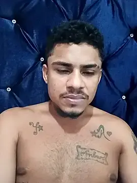 Stripchat Live Sex Cam of rich_dirty_sex69