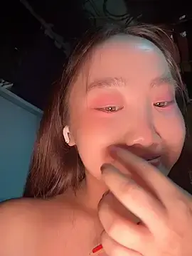 Stripchat Live Sex Cam of Asianpie_