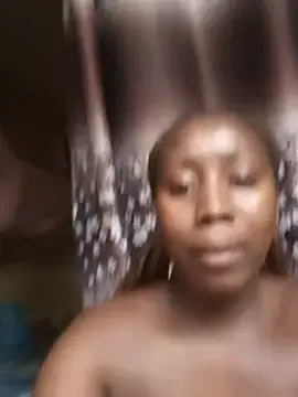Stripchat Free Live Porn of Swit_virgin22