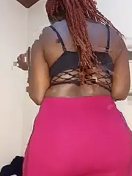 Stripchat Live Sex Cam of Swit_virgin22