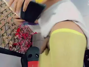 Stripchat Free Live Porn of Thiara_veky_
