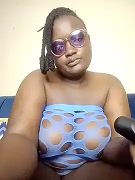 Stripchat Live Sex Cam of Bustyy_Bitch