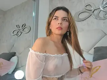 Stripchat Live Sex Cam of amythyst_violet