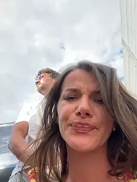 Stripchat Live Sex of fit_vic