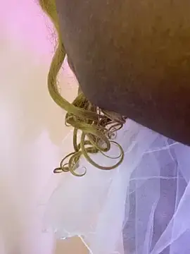 Stripchat Watch Live Sex Cams of LoveQueen2