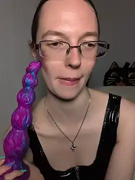 Stripchat Sex Chat of MrsCrazy18