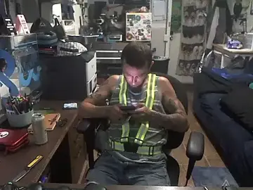 Stripchat Live Sex of CloudDadddyyy