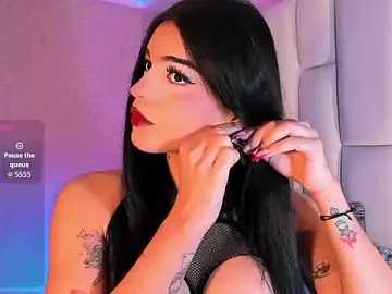 Stripchat Sex Cam of Summer_walkerr