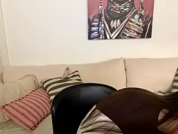 Stripchat Live Sex Cam of AliceKolltt