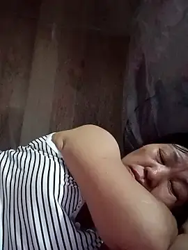 Stripchat Live Sex Cam of Orio_sexyy