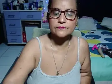 Stripchat Sex Chat of pervert_mommy_