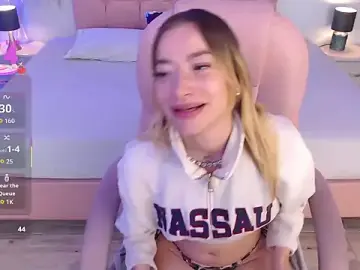 Stripchat Best live sex cam show of zoe_jones13