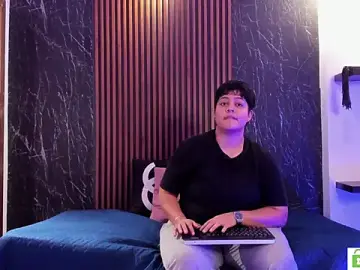 Stripchat Sex Cam of Nico_Blaze22