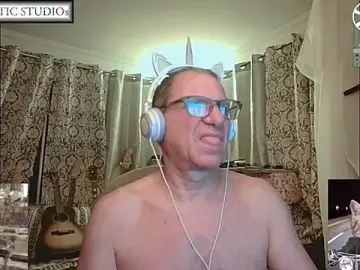 Stripchat Live Sex Cam of coryassman