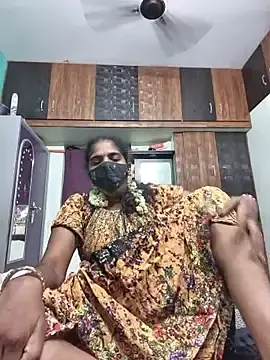 Stripchat Adult Webcam of tamil_mynaa