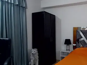 Stripchat Live Porn of Frank_heaven01