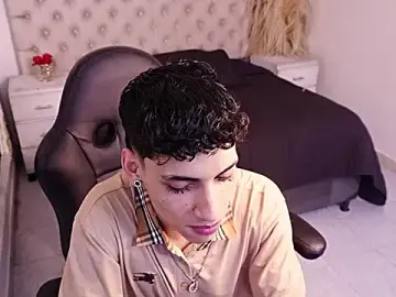 Stripchat Free Porn Cam of JhoanLeandro
