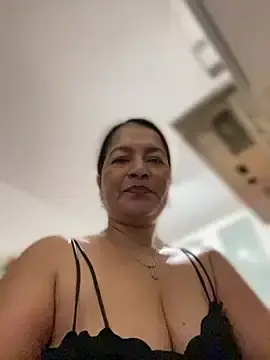 Stripchat Free Porn Cam of Jlo_69