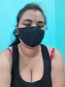 Stripchat Watch Live Sex Cams of DivyaBhabhi69@xh