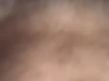 Stripchat Sex Cam of hiddenCrazySlutCpl