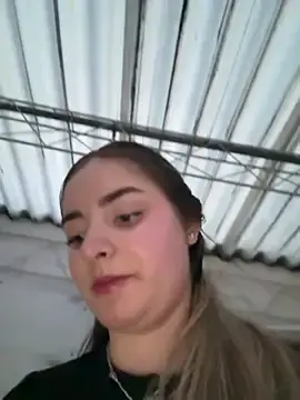 Stripchat Free Porn Cam of imlindapink