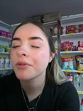 Stripchat Free Live Porn of imlindapink
