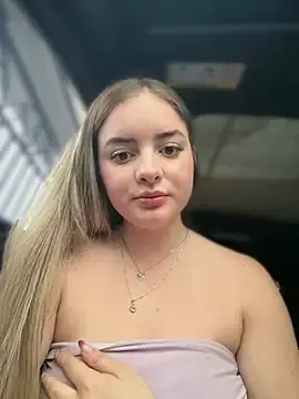 Stripchat Nude Webcam of imlindapink