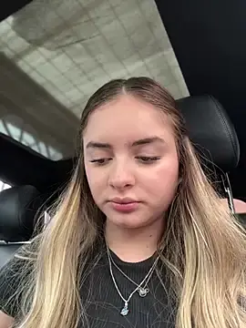 Stripchat Best live sex cam show of imlindapink