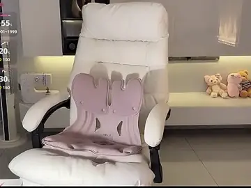 Stripchat Live Sex Cam of lvy-w