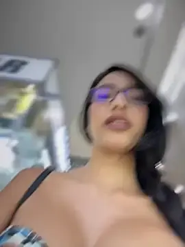 Stripchat Private Sex Chat of DulceLenns