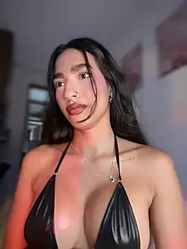 Stripchat Live Porn of DulceLenns