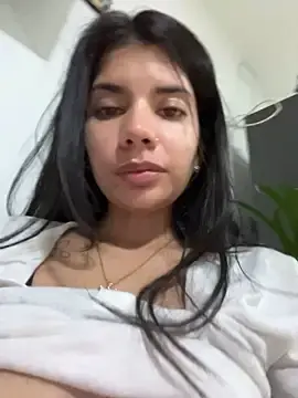 Stripchat Sex Chat of isabella__naugthy