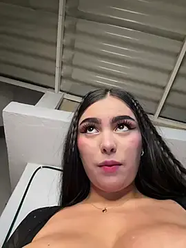 Stripchat Live Sex of Maddy_Rouse_