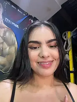 Stripchat Live Sex of Maddy_Rouse_