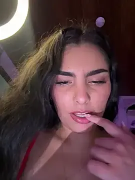 Stripchat Sex Chat of Maddy_Rouse_