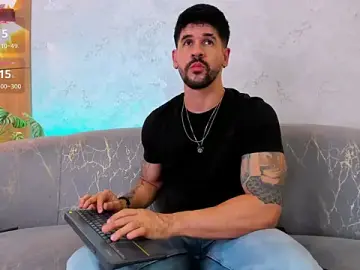 Stripchat Best live sex cam show of Petesevans